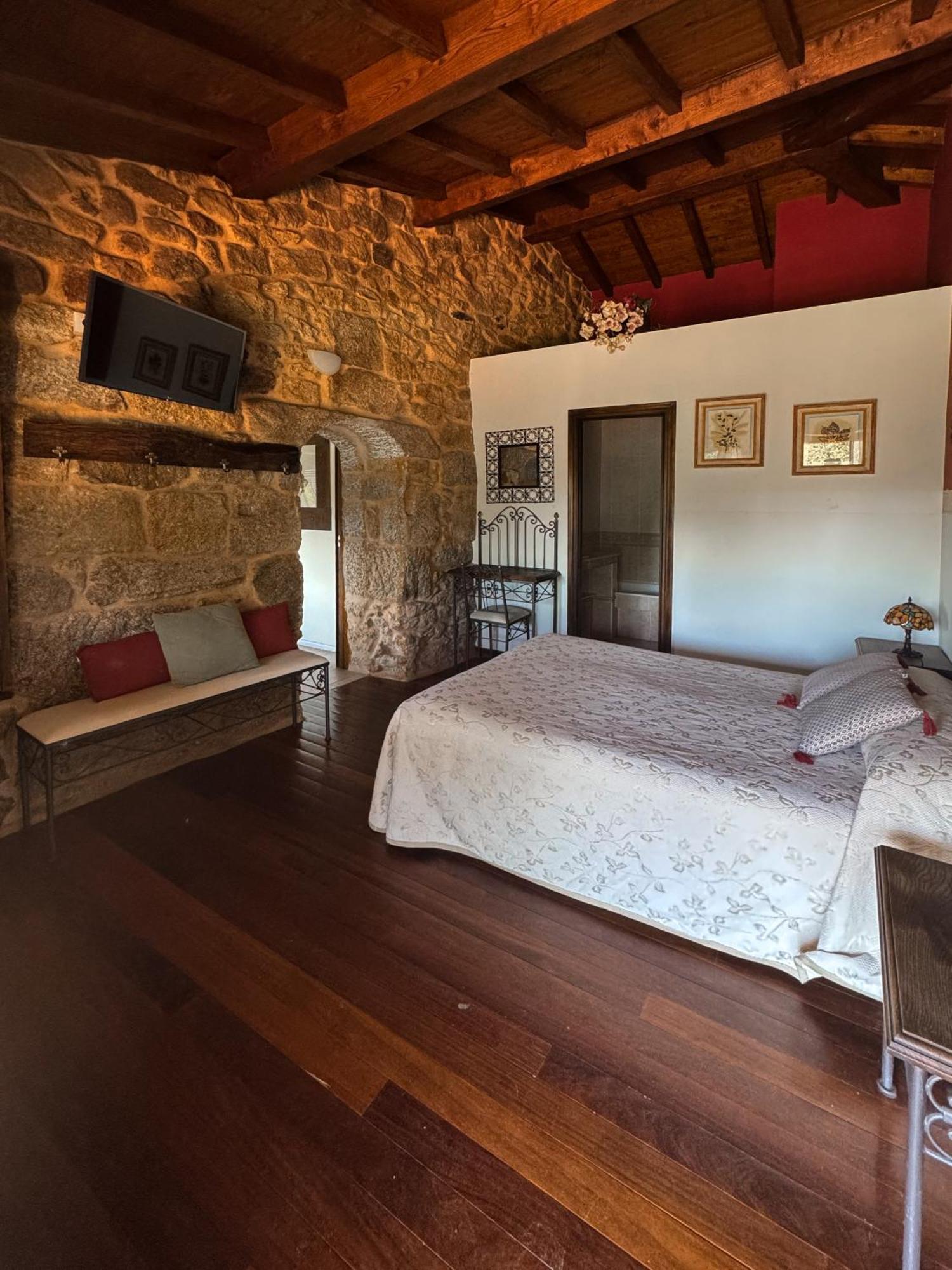 Aldea Figueiredo Guest House Ourense Eksteriør bilde